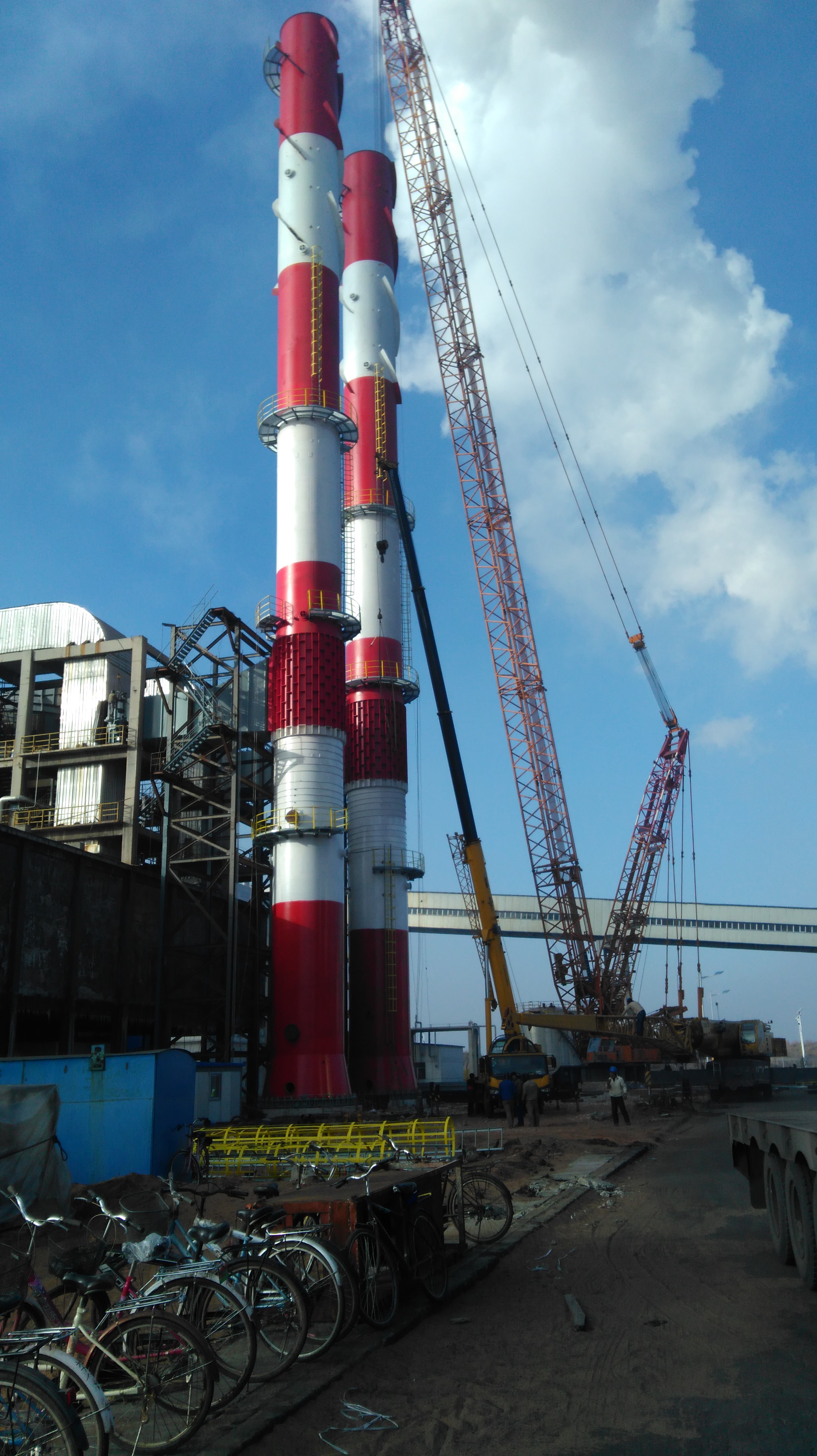 煙囪美化施工高處作業吊籃操作規程